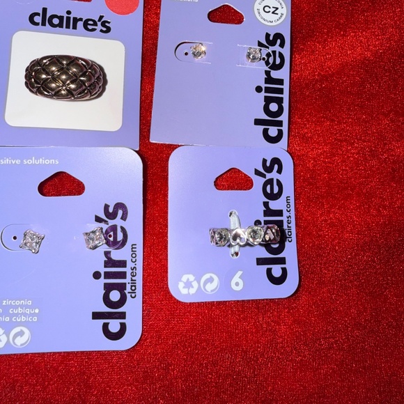 Claire's earring and ring set - Picture 2 of 3